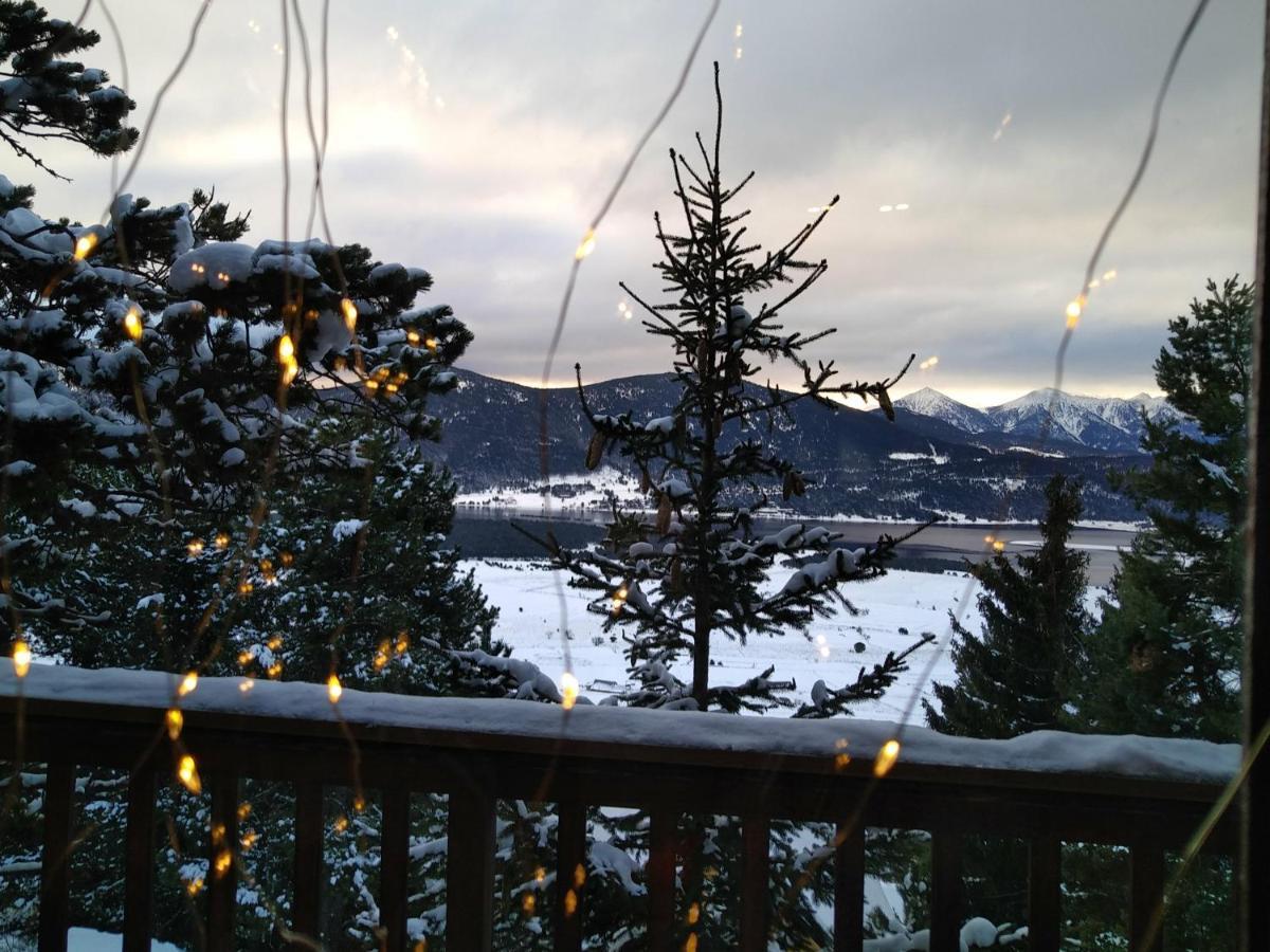 Chalet Vue Sous Cet Angles Esterno foto