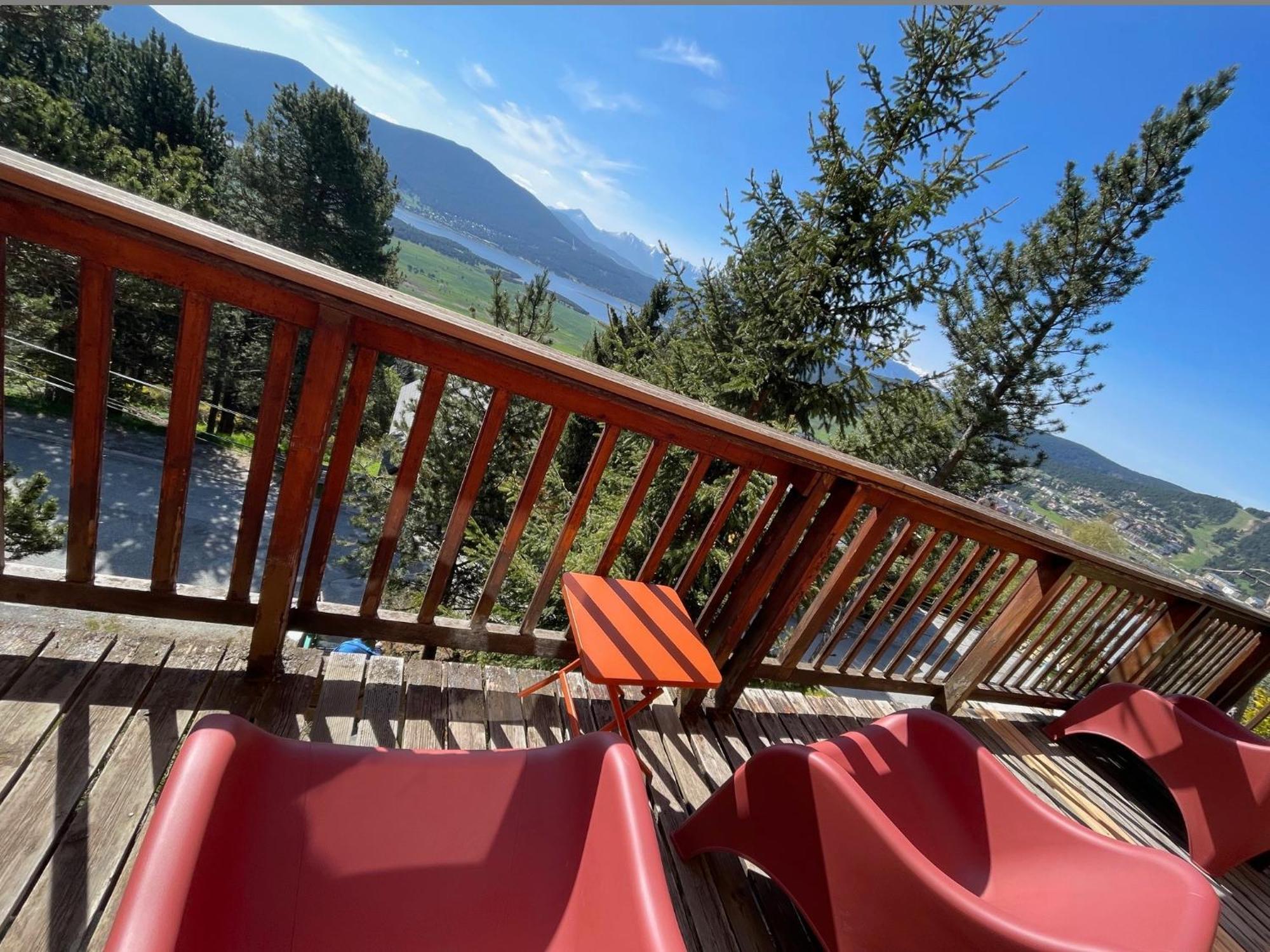 Chalet Vue Sous Cet Angles Esterno foto