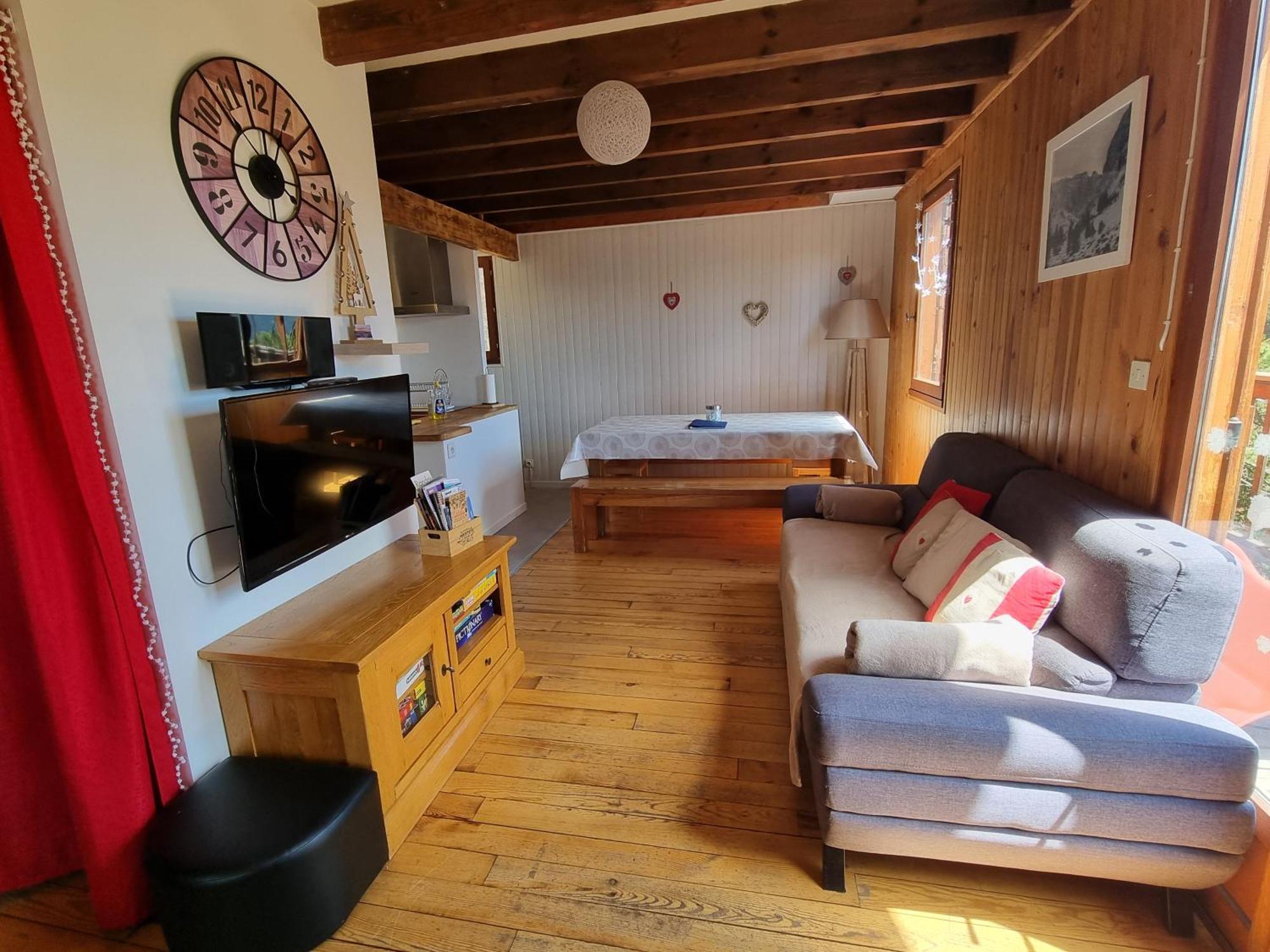 Chalet Vue Sous Cet Angles Esterno foto